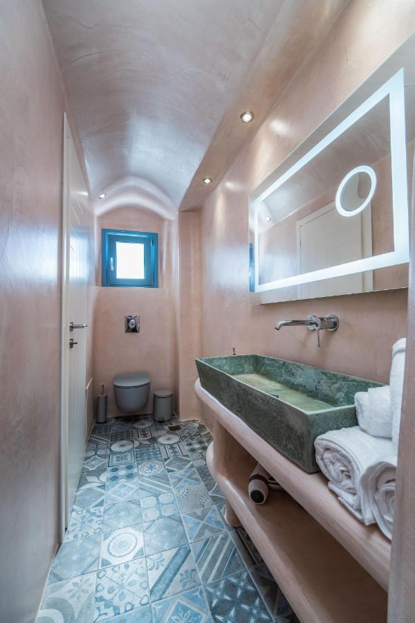 Aegean Blue Suites Пиргос Экстерьер фото